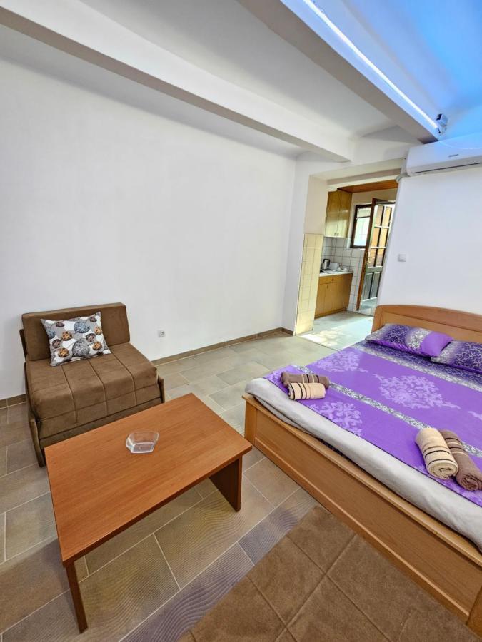 Booking Apartments Alone 1 ベオグラード エクステリア 写真